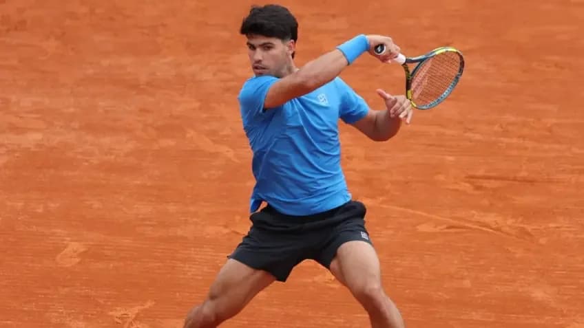Alcaraz en quart à Monte-Carlo après un match serré
