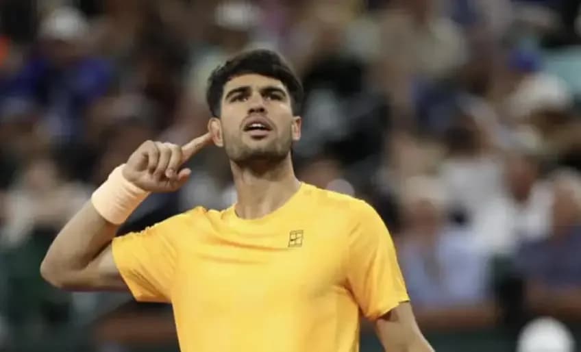 Alcaraz en quarts à Indian Wells sans perdre un set