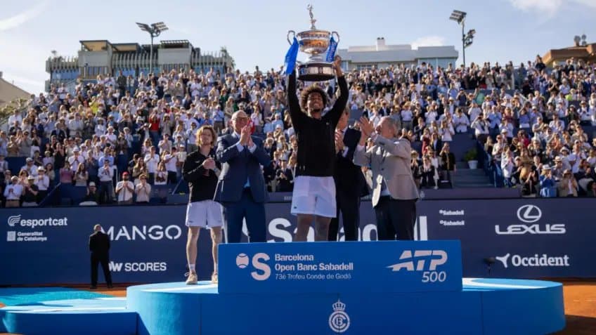 Arthur Fils bat Rublev en finale à Barcelone et remporte le titre