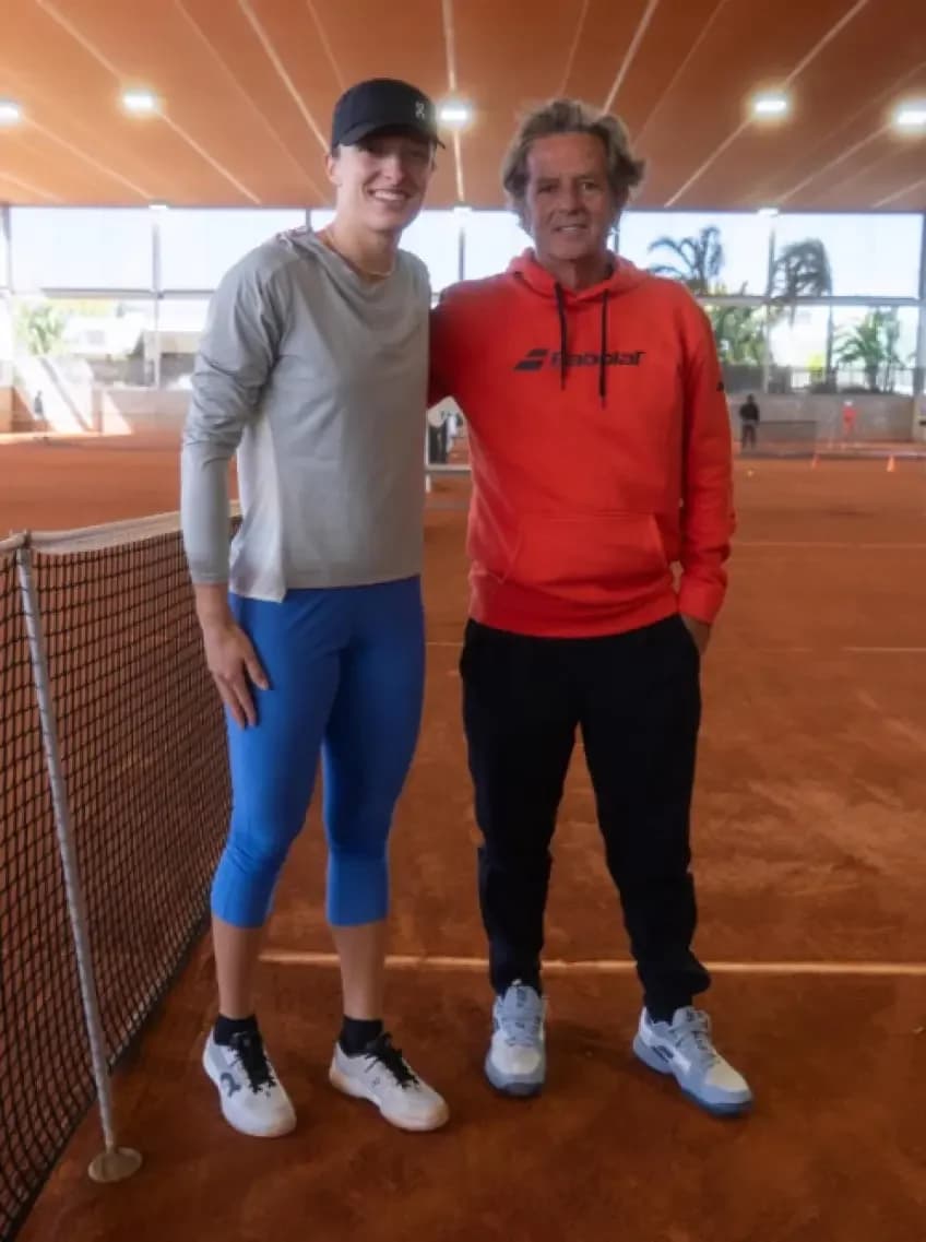 Clijsters choquée par le départ de Roig vers Swiatek
