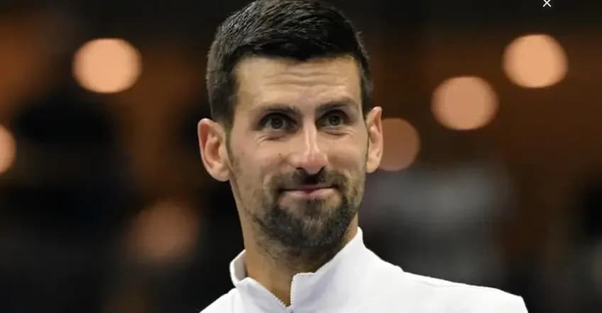 Connors défend Djokovic face aux appels à la retraite