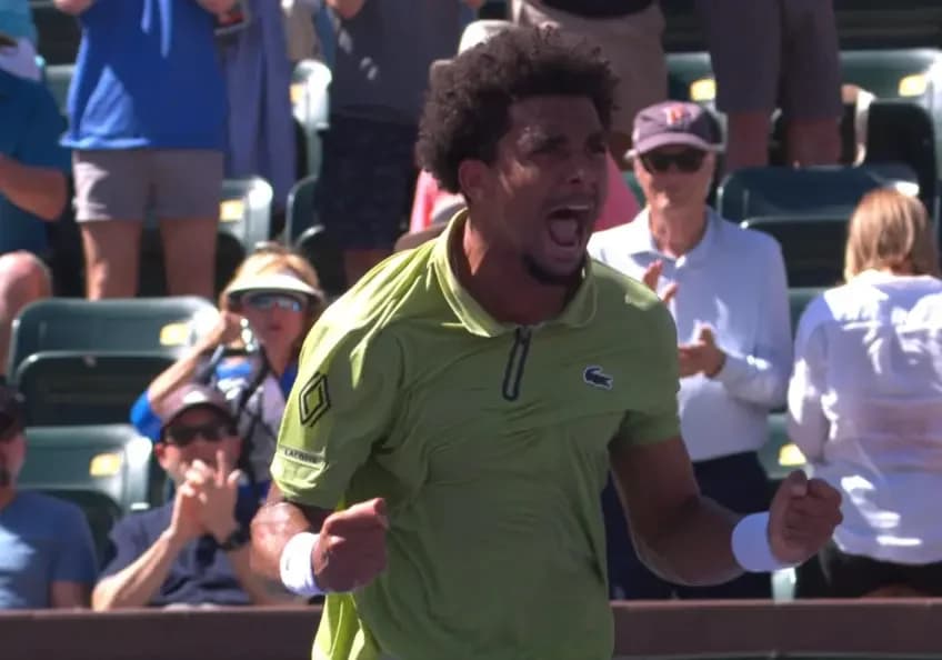 Fils en quarts à Indian Wells après un tie-break renversant