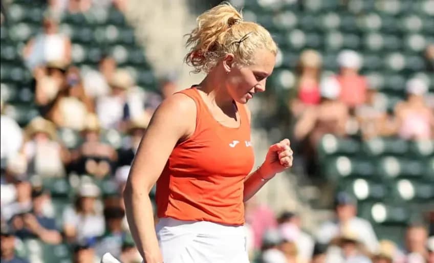 Siniakova bat Andreeva et vise Svitolina à Indian Wells